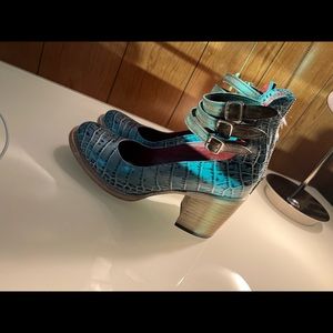 Freebird by Steven Randi turquoise crocco